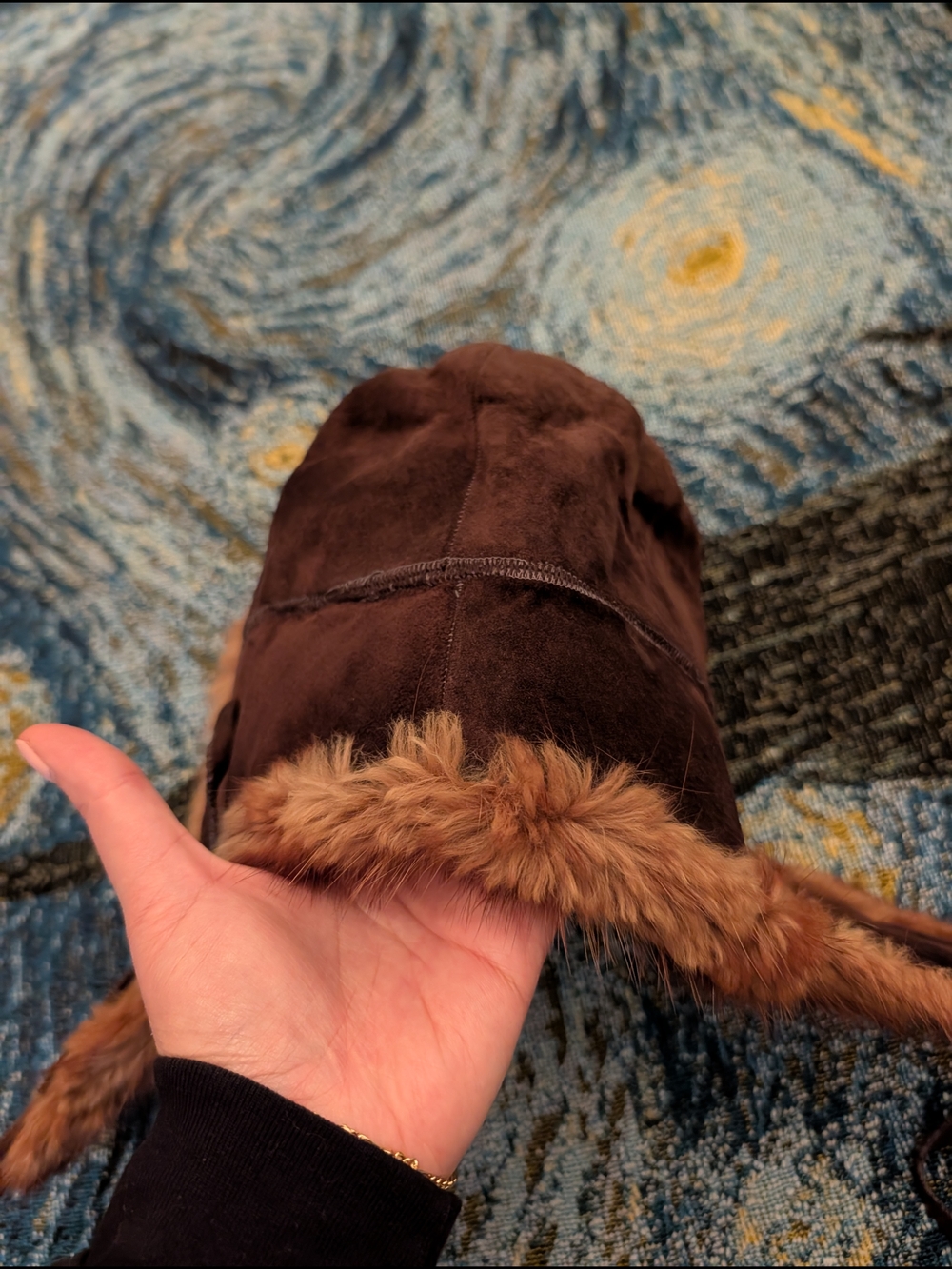 Fur Hat - Picture 7 of 8
